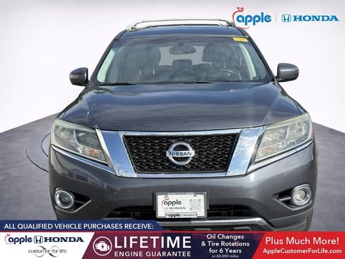 Used 2014 Nissan Pathfinder Platinum w/ Platinum Premium Package AWD/4WD image 2