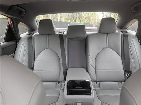 Used 2020 Toyota Avalon Limited w/ Advanced Safety Package image 17