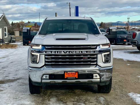 Used 2024 Chevrolet Silverado 2500 High Country image 7