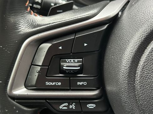 Used 2019 Subaru Crosstrek 2.0i Limited w/ Moonroof Package w/Navigation image 25