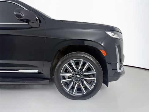 Used 2023 Cadillac Escalade ESV Premium Luxury image 26