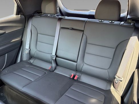 Used 2025 Chevrolet TrailBlazer RS w/ Convenience Package image 4