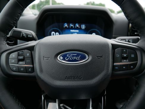 Used 2026 Ford Ranger Lariat AWD/4WD image 25