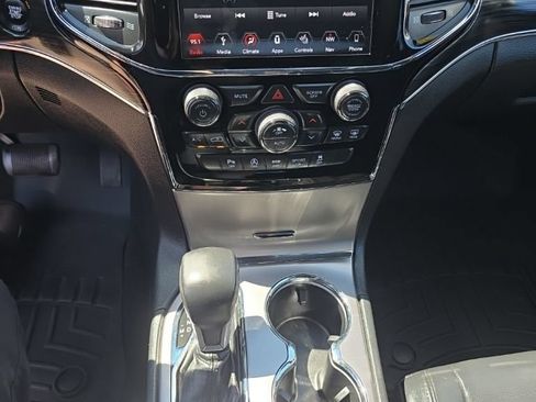 Used 2019 Jeep Grand Cherokee Limited AWD/4WD image 15
