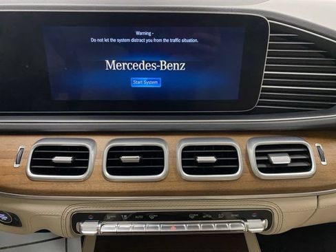 Used 2020 Mercedes-Benz GLE 580 4MATIC image 35