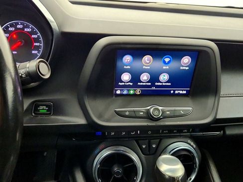 Used 2020 Chevrolet Camaro LT RWD image 16