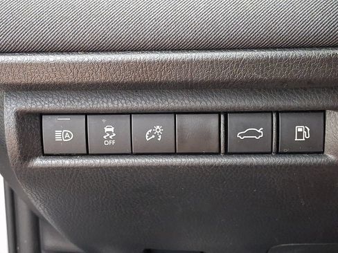Used 2025 Toyota Camry LE FWD image 24