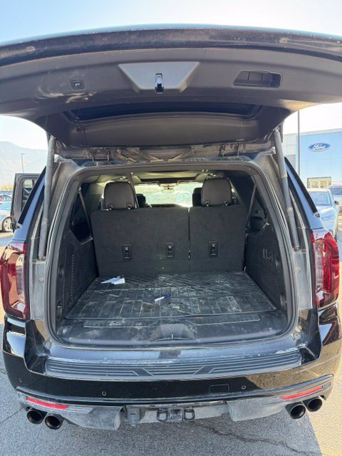 Used 2023 GMC Yukon XL Denali w/ Denali Reserve Package AWD/4WD image 18