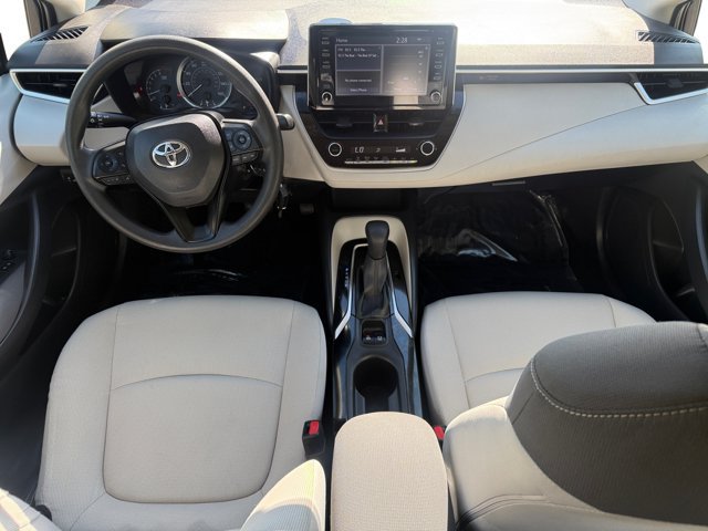 Used 2020 Toyota Corolla LE w/ Carpet Mat Package (TMS) FWD image 13