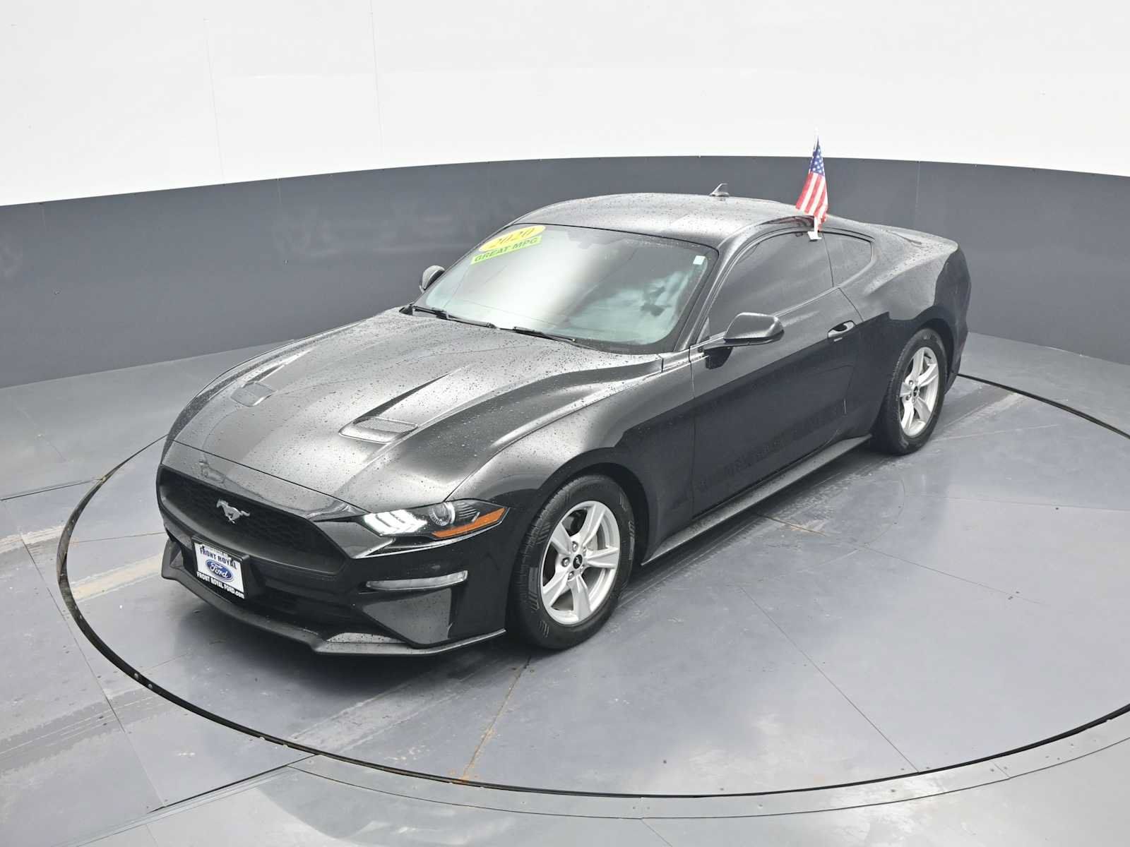 Used 2020 Ford Mustang Coupe RWD image 25