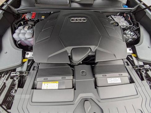 New 2026 Audi Q8 Premium Plus w/ Premium Plus Package AWD/4WD image 20