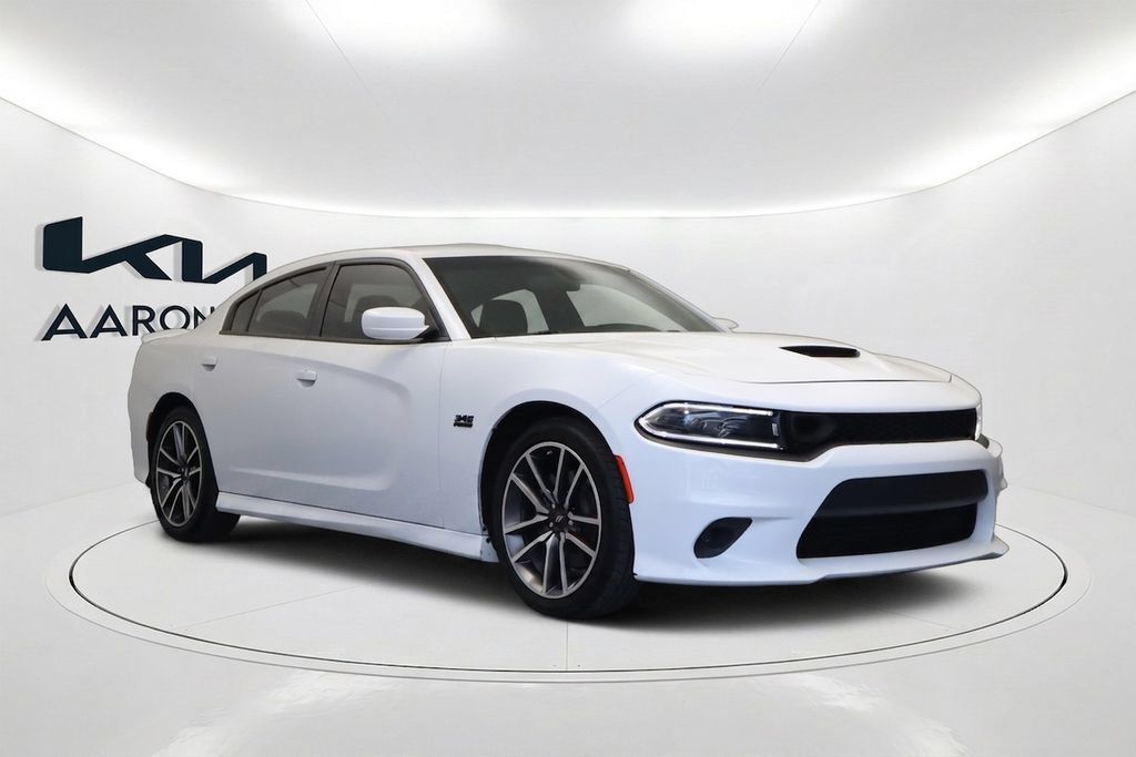 Used 2022 Dodge Charger R/T w/ Plus Group RWD image 3