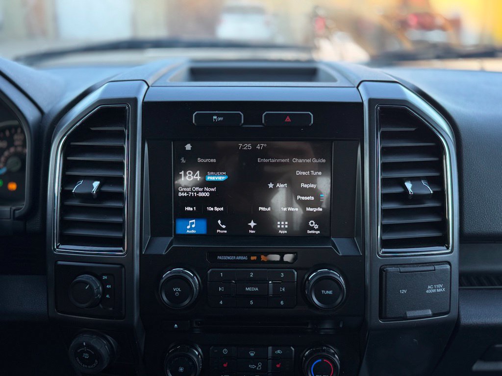 Used 2017 Ford F150 XLT w/ Equipment Group 302A Luxury AWD/4WD image 3