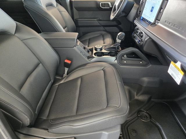 New 2025 Ford Bronco Big Bend w/ Black Diamond Package AWD/4WD image 10