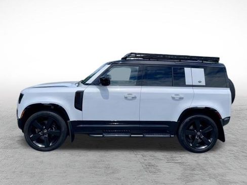 Used 2023 Land Rover Defender 110 V8 AWD/4WD image 8