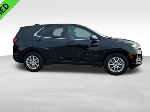 Certified 2022 Chevrolet Equinox LT w/ LPO, Floor Liner Package image 10