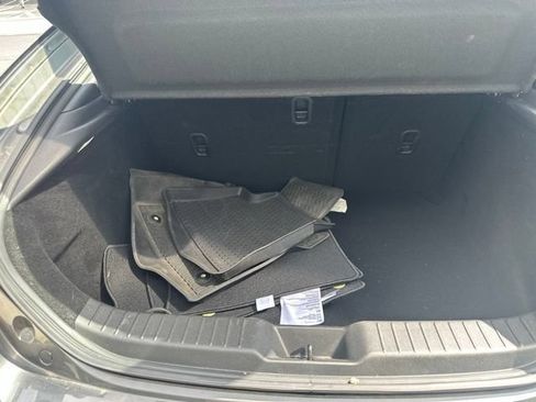 Used 2024 MAZDA MAZDA3 s FWD image 12