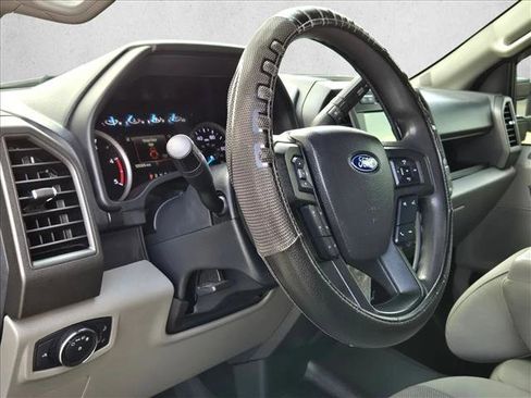 Used 2022 Ford F250 XL w/ STX Appearance Package image 10