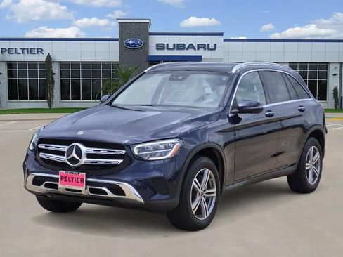 Used 2022 Mercedes-Benz GLC 300 image 3