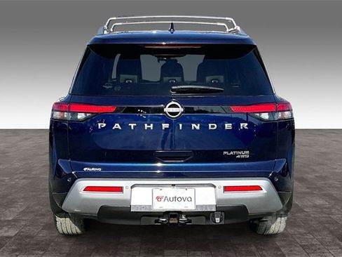 Used 2023 Nissan Pathfinder Platinum image 5