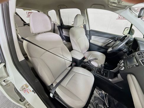 Used 2017 Subaru Forester 2.5i image 28