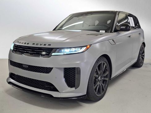 Used 2025 Land Rover Range Rover Sport SV Edition Two image 7
