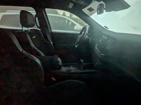 Used 2022 Dodge Durango SRT w/ Technology Group image 9