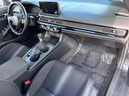 Certified 2025 Honda Civic Sport image 14