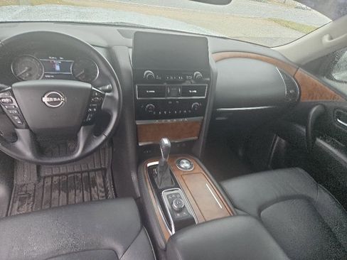 Used 2024 Nissan Armada SL w/ Captain's Chairs Package RWD image 12
