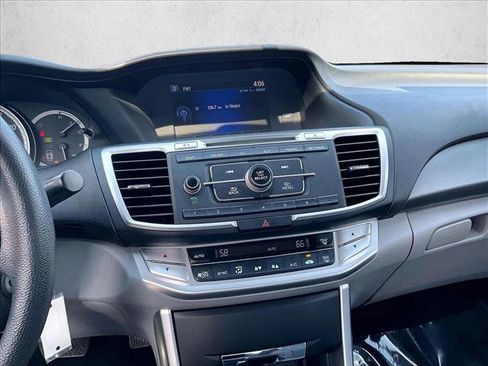 Used 2013 Honda Accord LX image 7