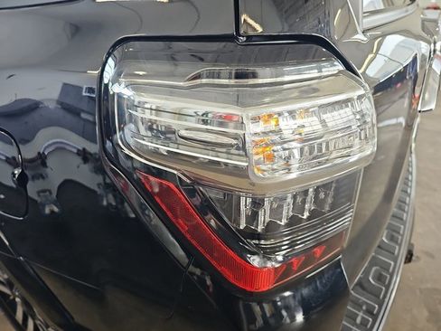 Used 2016 Toyota 4Runner Limited image 36