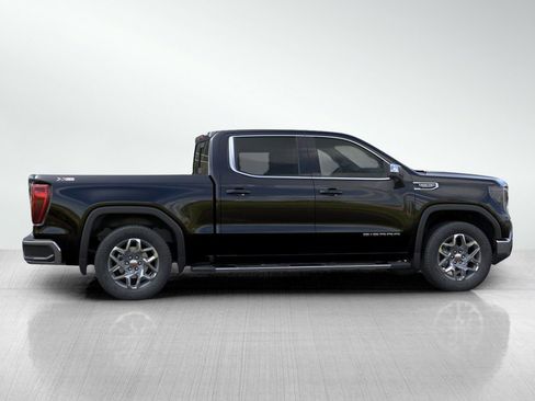 New 2026 GMC Sierra 1500 SLE image 6