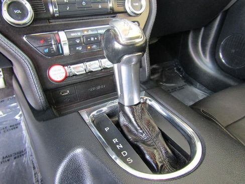 Used 2015 Ford Mustang Premium RWD image 20