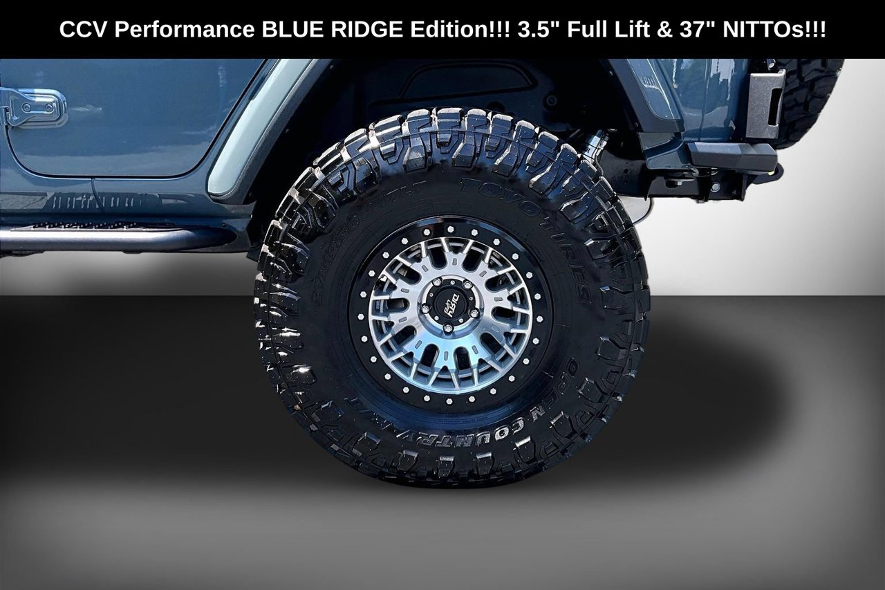 New 2026 Jeep Wrangler Unlimited Sahara AWD/4WD image 34