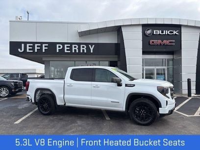 Used 2025 GMC Sierra 1500 Elevation