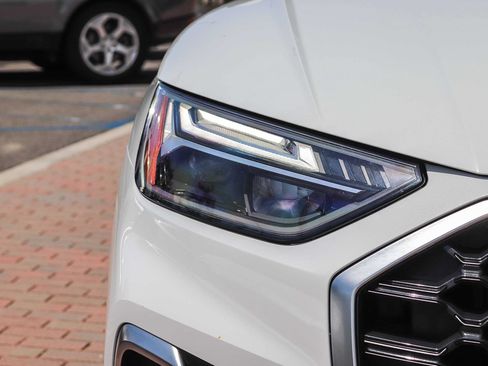 Certified 2023 Audi Q5 2.0T Premium Plus w/ Premium Plus Package AWD/4WD image 12