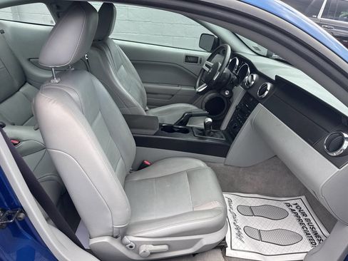 Used 2006 Ford Mustang Coupe image 18