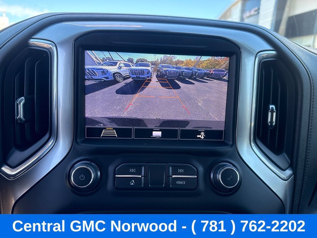 Used 2020 Chevrolet Silverado 1500 LT Trail Boss AWD/4WD image 17