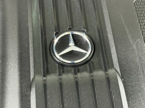 Used 2014 Mercedes-Benz E 250 BlueTEC 4MATIC Sedan image 18
