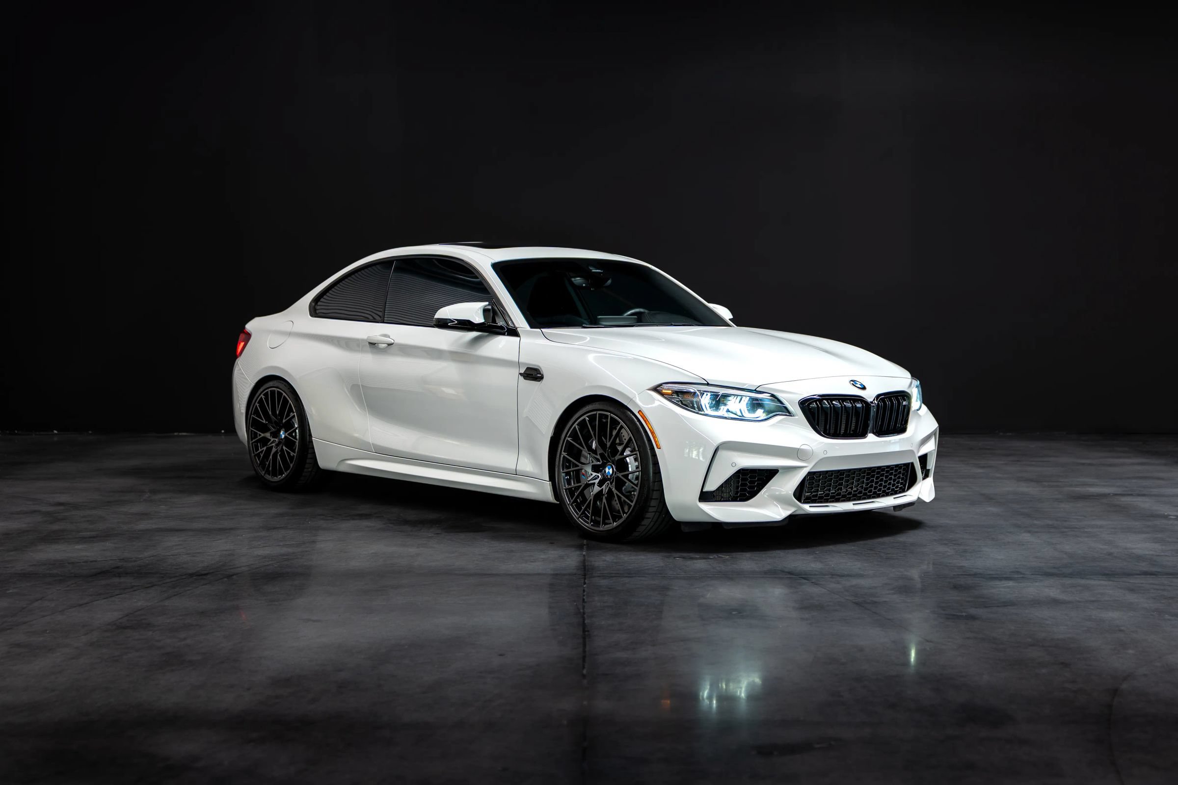 Used 2021 BMW M2 Competition w/ Executive Package RWD image 3