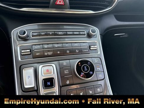 Certified 2023 Hyundai Santa Fe Limited image 25