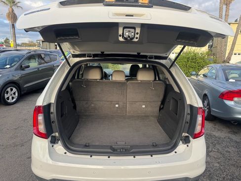 Used 2013 Ford Edge SEL image 7