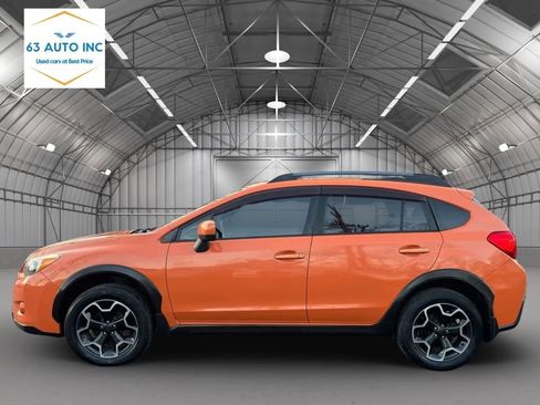 Used 2013 Subaru Crosstrek 2.0i Premium w/ Popular Pkg 2 image 2