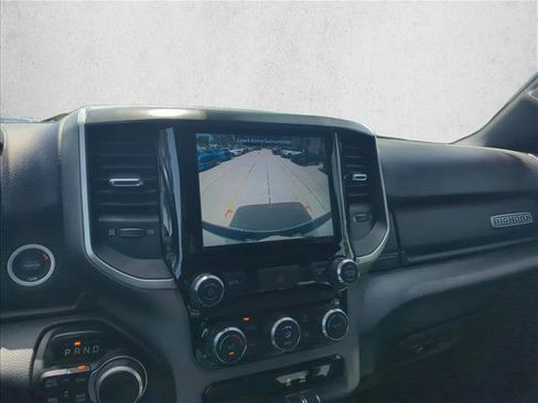 Used 2022 RAM 1500 Big Horn AWD/4WD image 12