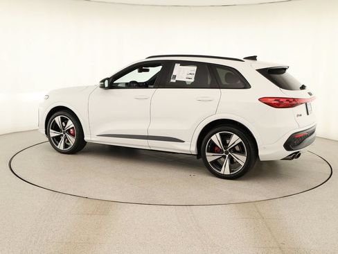 New 2026 Audi SQ5 Premium Plus AWD/4WD image 3