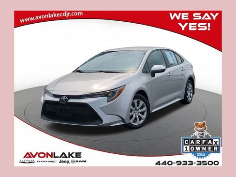 Used 2022 Toyota Corolla LE image 1