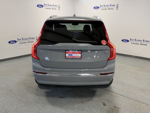 Used 2025 Volvo XC90 T8 Plus AWD/4WD image 31