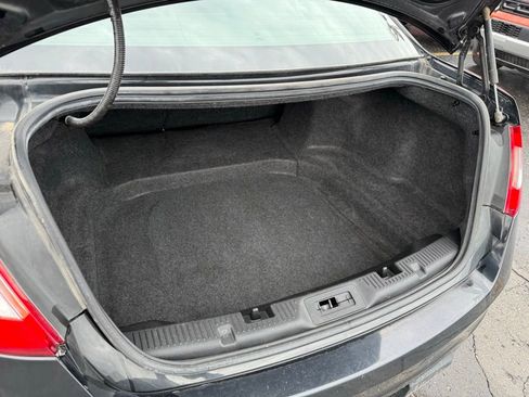 Used 2012 Ford Taurus SEL image 5