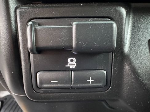 Used 2021 Chevrolet Silverado 3500 W/T w/ WT Convenience Package image 36