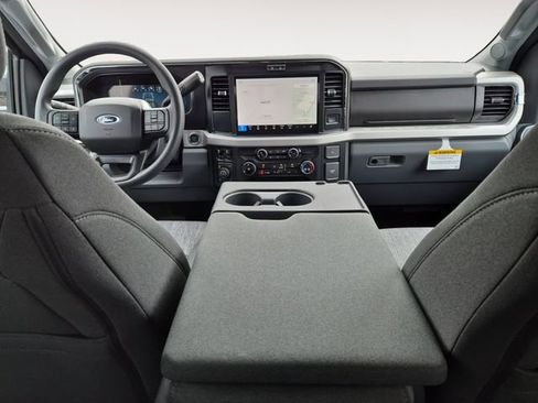 New 2026 Ford F350 XLT w/ XLT Premium Package AWD/4WD image 10